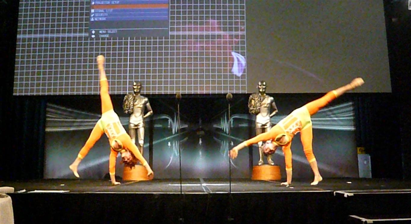 08 Feb 2012<br>Les Twisity Twinz en répétition pour le gala.
Auckland, Nouvelle-Zélande
