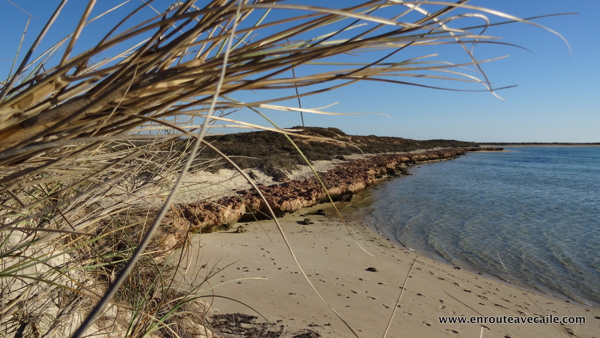 13 Apr 2014<br>Rien d'autres à des centaines de kilomètres.<br>Ningaloo NP, Western Australia.