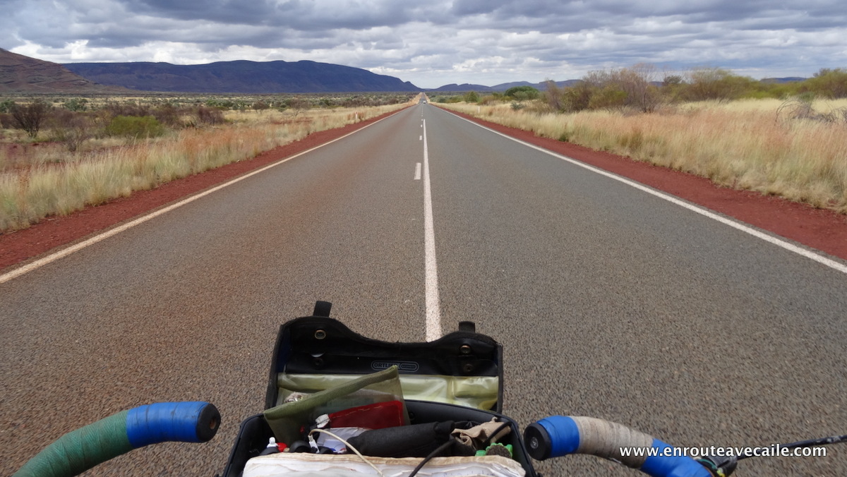 27 Apr 2014<br>La route, infinie.<br>Karijini NP area, Western Australia.