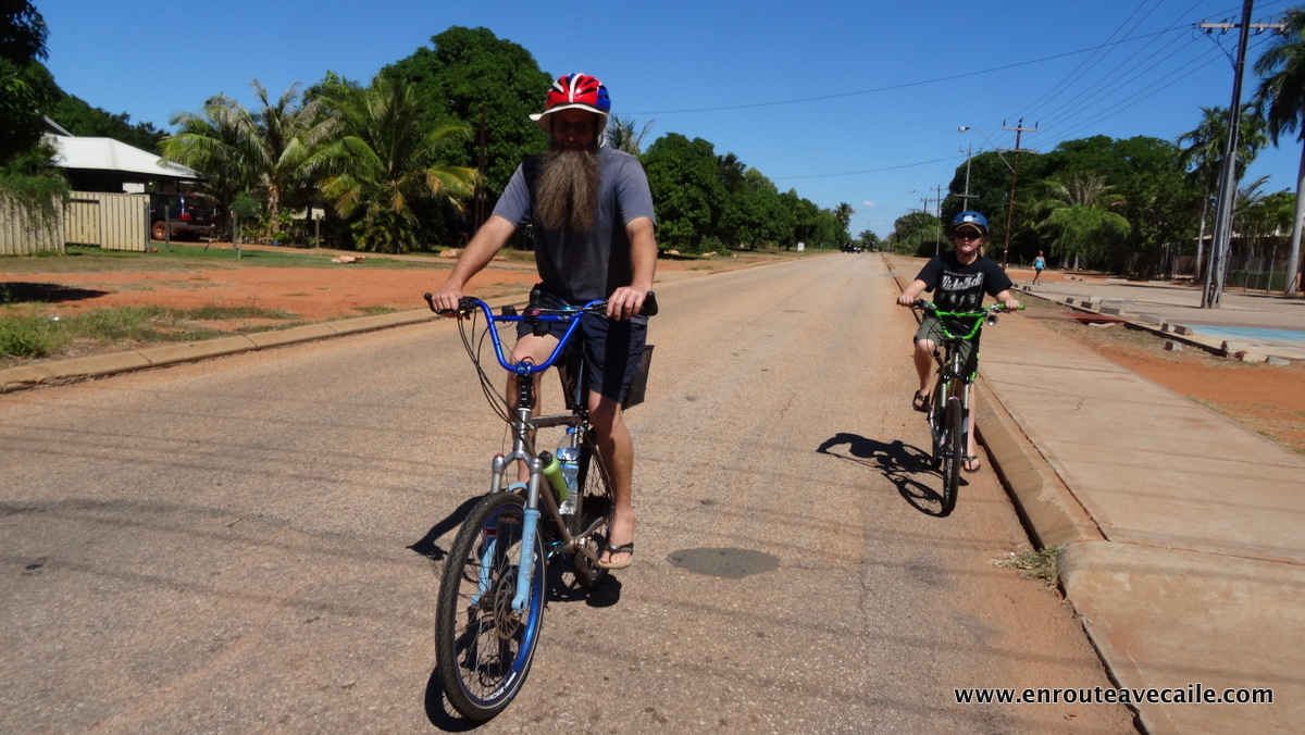 10 May 2014<br>Max & Olivier Pedlar, mes hôtes Warmshowers.org, fana de vélo.<br>Broome area, Western Australia.