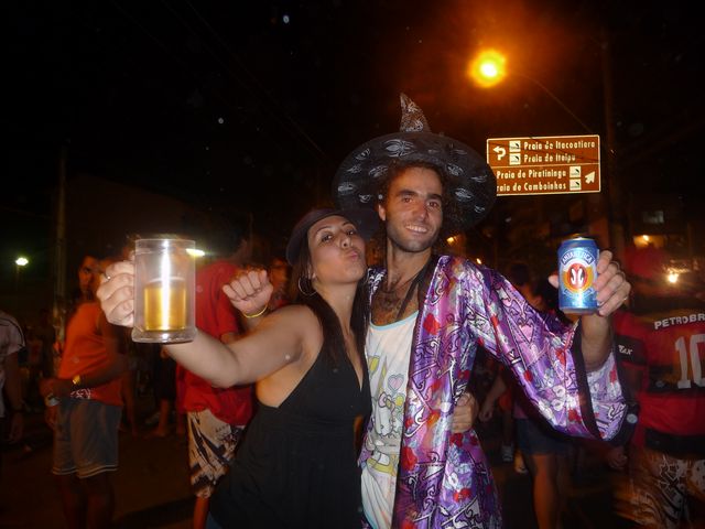 23 Feb 2009<br>Carnival in Rio. The party in full swing. <br> Niteroi, Rio de Janeiro, Brazil