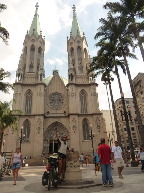 05 Mar 2009<br>In the center of Sao Paulo, a church is built. In front of the church a small stone table, marking the point 0 of mileage of any state. Each of the terminals I passed led to this little monument which only geographers and travelers understand