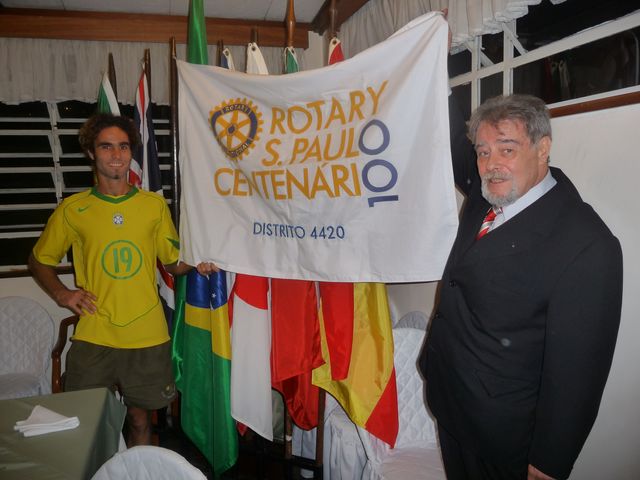 09 Mar 2009<br>The Rotary Club of Sao Paulo invites me through Marlise&#39;s wife Miragaia. <br> Sao Paulo, Brazil
