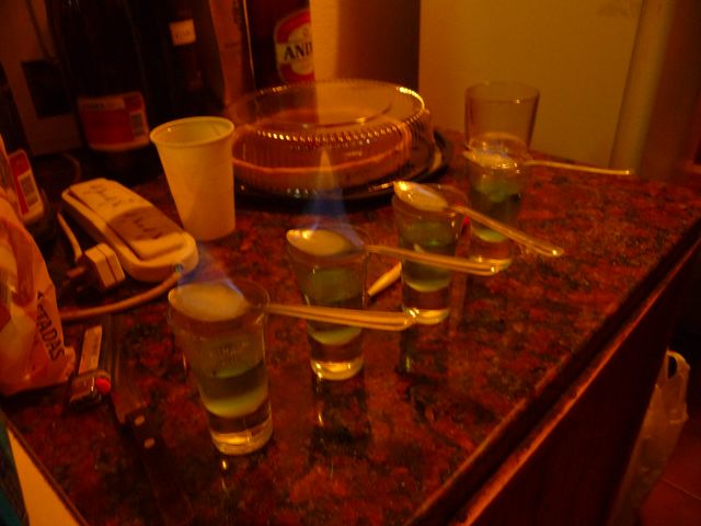 15 May 2009<br>Absinthe, divine absinthe, un soir de fête chez des étudiants ingénieurs français.<br> <br>Mendoza, Argentine<br>