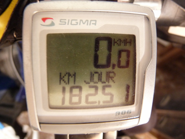 18 Aug 2008<br>Spain CalpeRecord lifetime: 182.51 kms in two on two bikes, one of which weighs 70 pounds its easy. All in the aim to reach the friend Pierre in his villa in Calpe pool. Friendship ... gives you wings