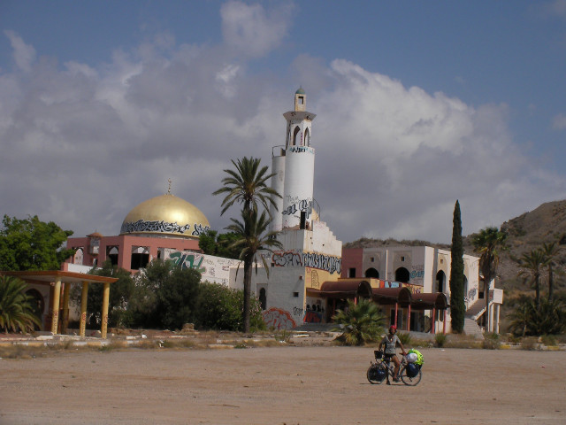 23 Aug 2008<br>Spain, region of Almeria. We are now in southern Spain. At the door of Islam. Here is the first mosque encountered. It smells strongly of Morocco.