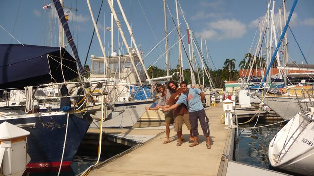 We stop the boat for the channel with my friend and Franck-Olivier Antoine, a stopper sailing around the world also met there. It will become a good companion on the Pacific probablement.Marina Shelter Bay, Colon, Panama